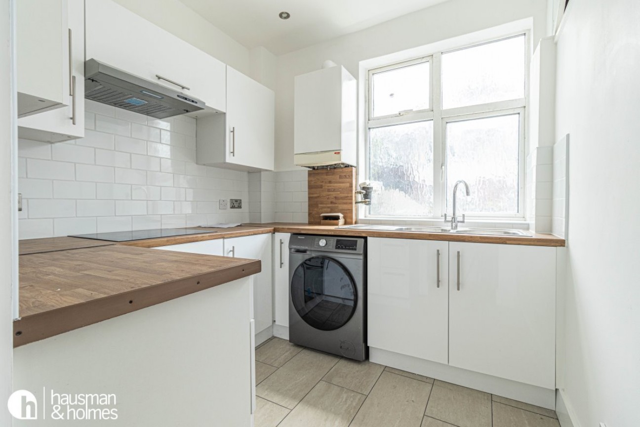 Garrick Avenue, Golders Green