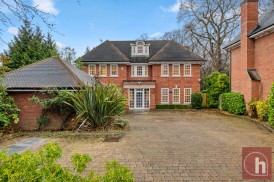 Calderwood Place, Hadley Wood