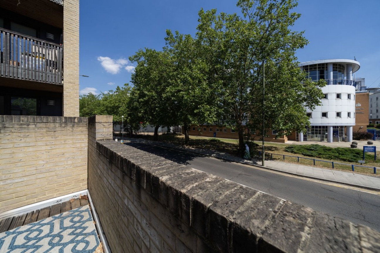12 Heath Parade, Greater London