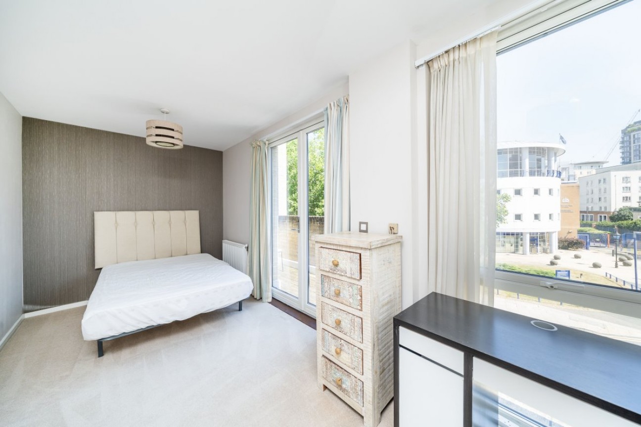 12 Heath Parade, Greater London
