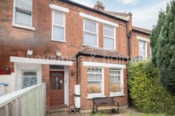 Crewys Rd, Childs Hill