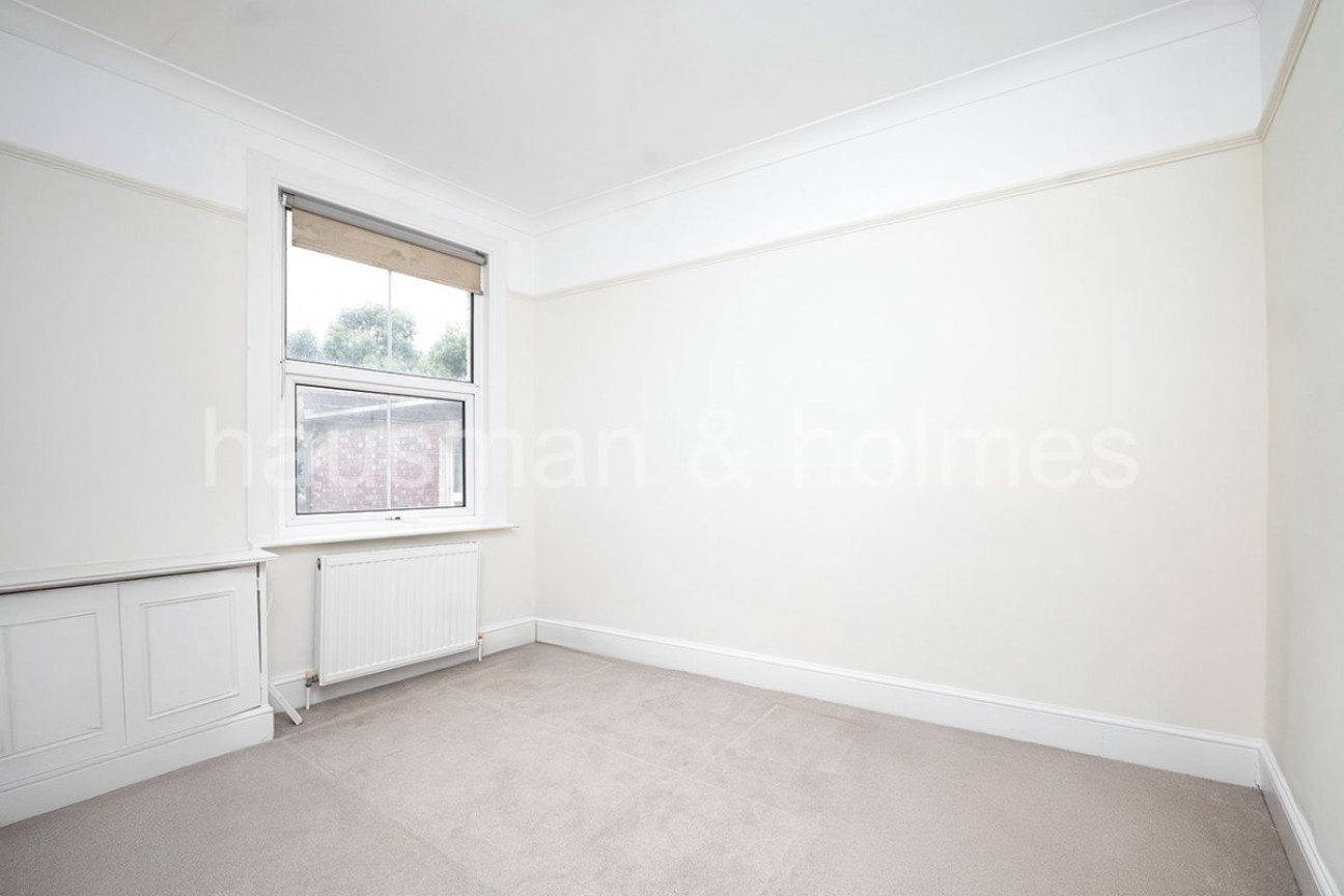 Crewys Rd, Childs Hill