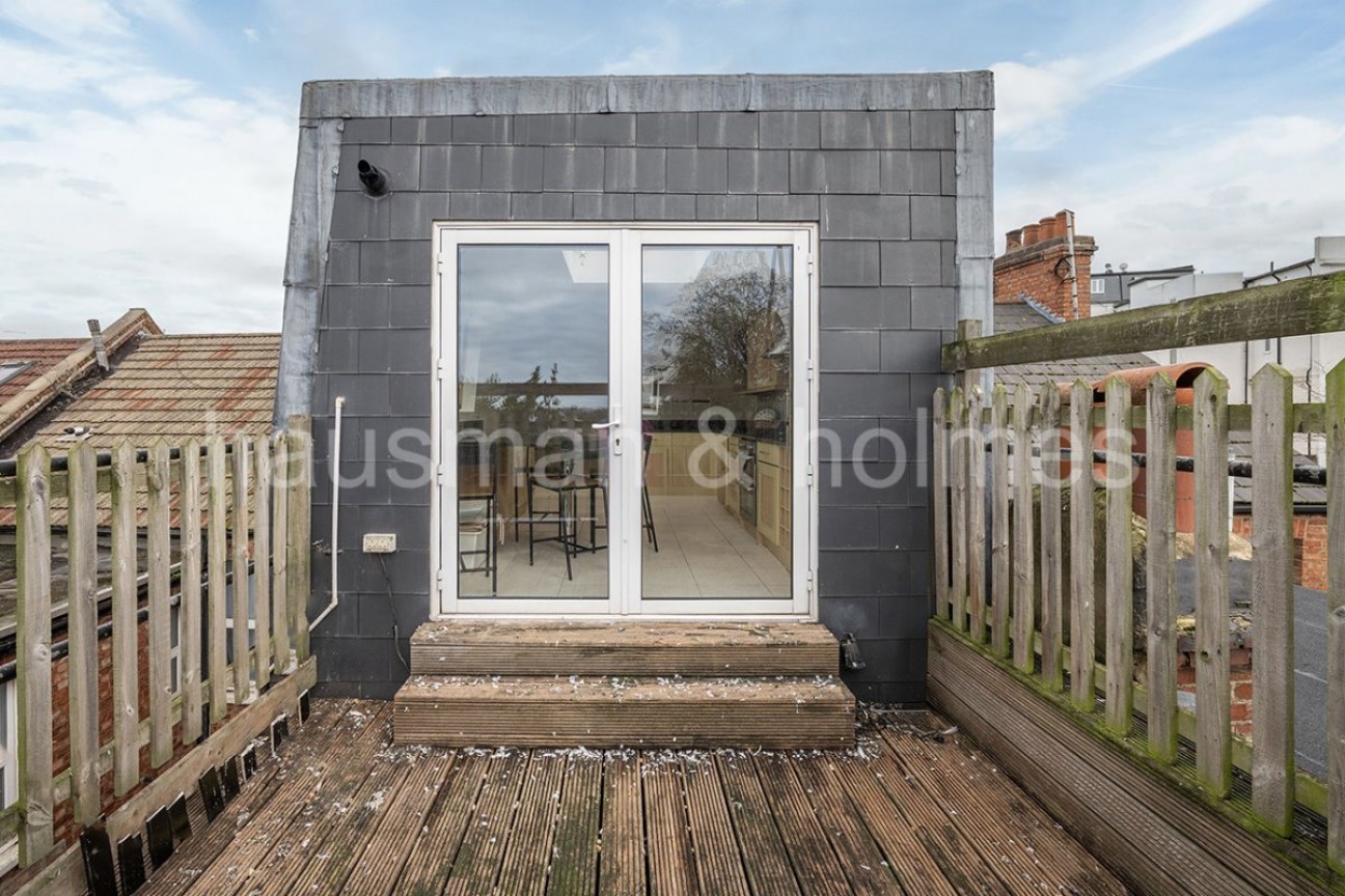 Crewys Rd, Childs Hill