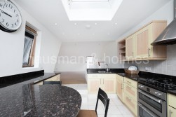 Crewys Rd, Childs Hill