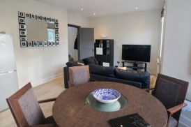 North End Road, Golders Green