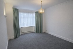 Golders Green Road, Golders Green