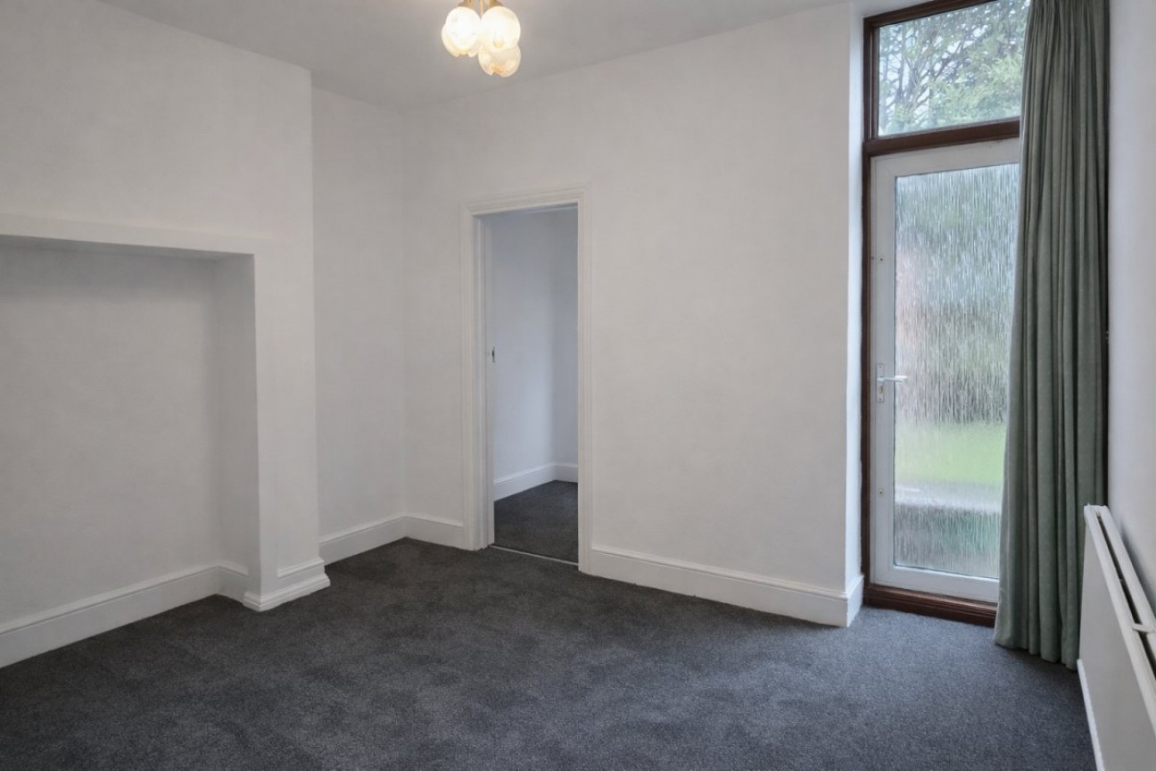 Golders Green Road, Golders Green