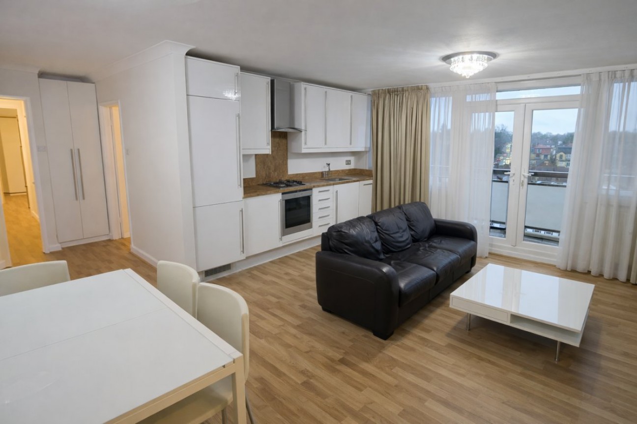 Regents Park Road, Finchley Central