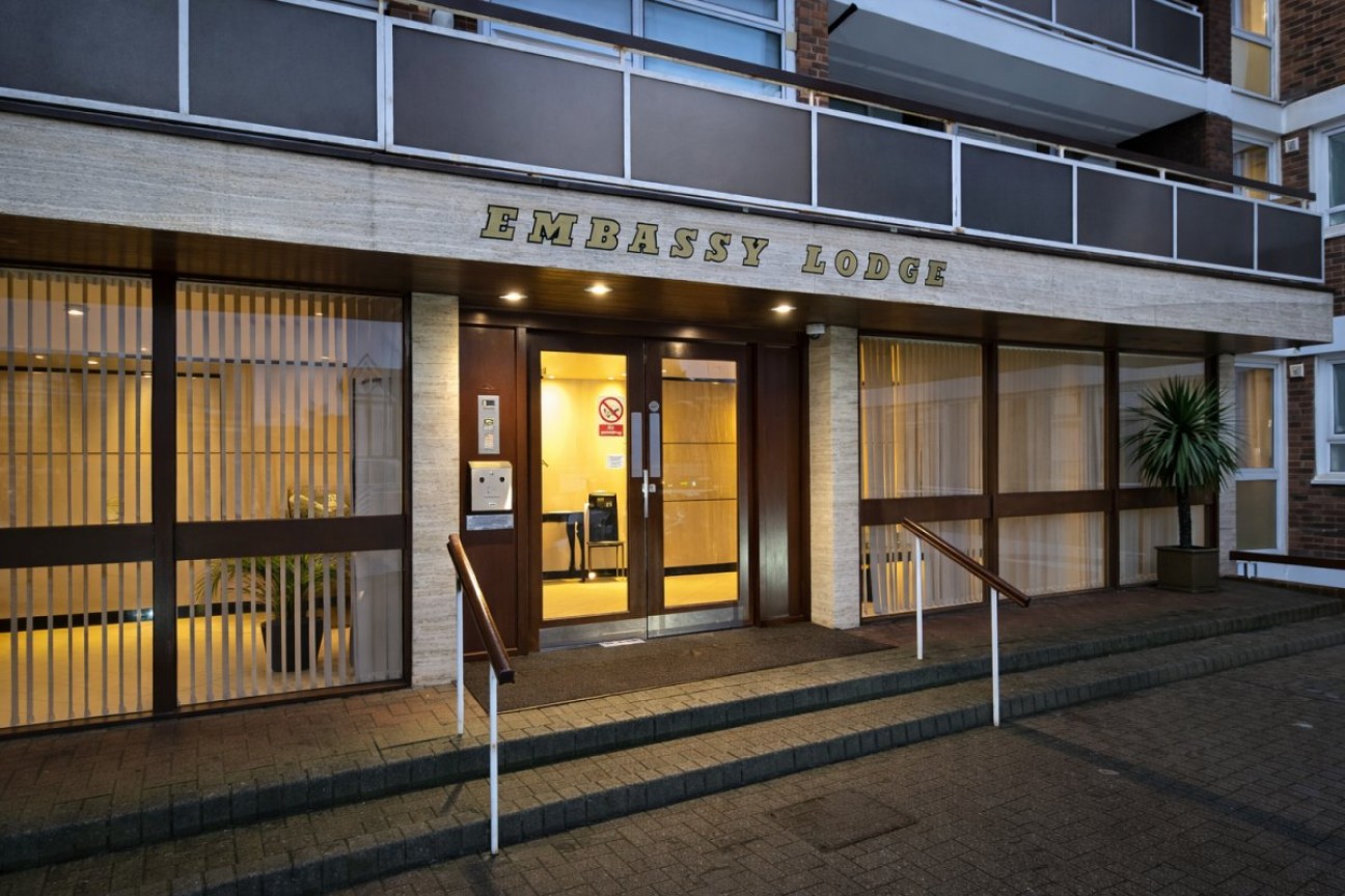 Regents Park Road, Finchley Central