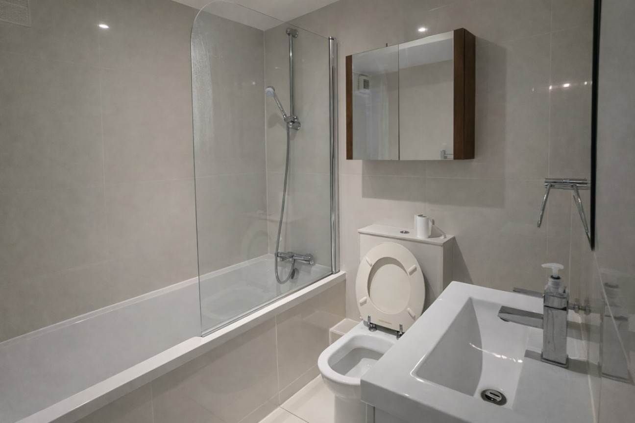 Regents Park Road, Finchley Central