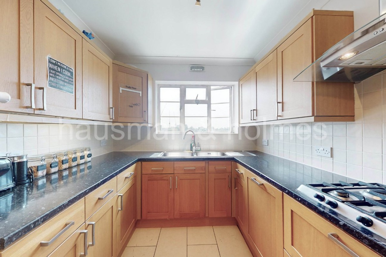 Courtney House, Hendon