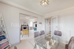 Courtney House, Hendon