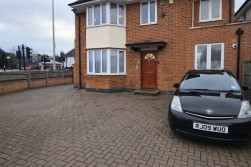 The Vale, Golders Green