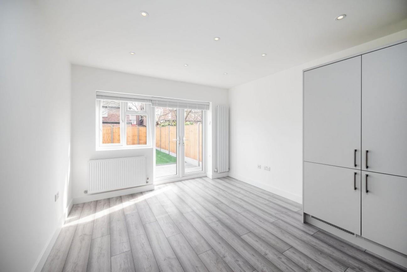 Cotswold Gardens, Golders Green Estate