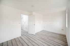 Cotswold Gardens, Golders Green Estate