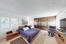 Dunstan Road, London