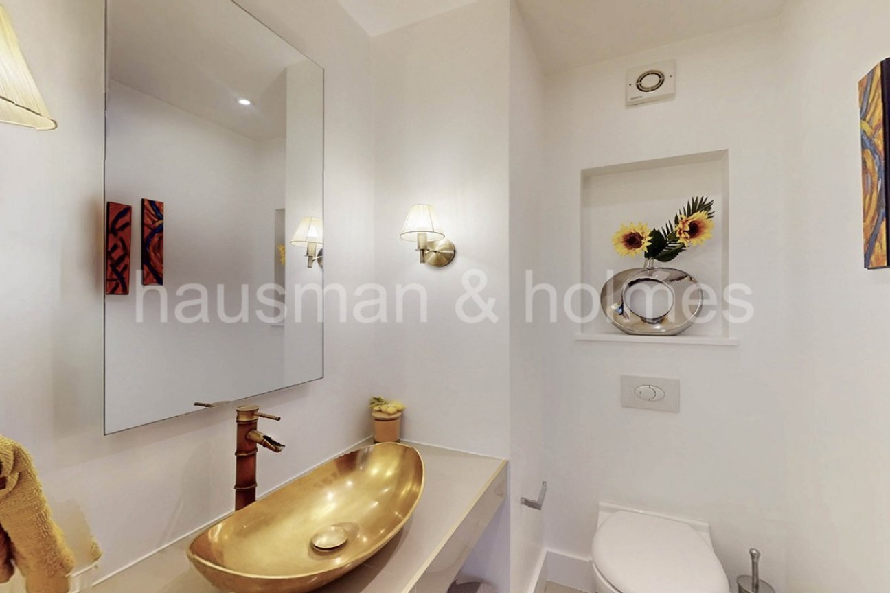 Dunstan Road, London