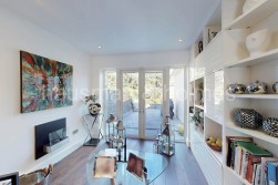 Dunstan Road, London