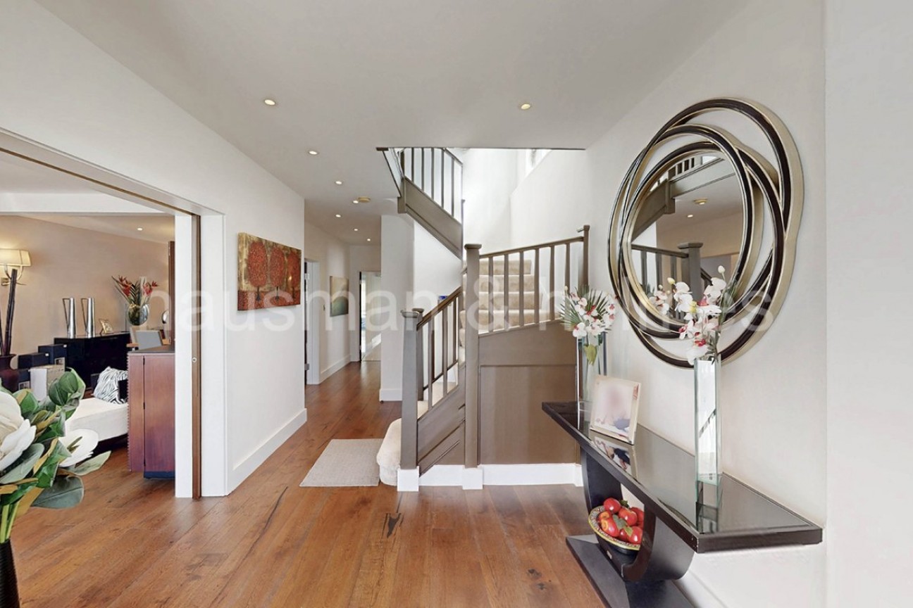 Dunstan Road, London