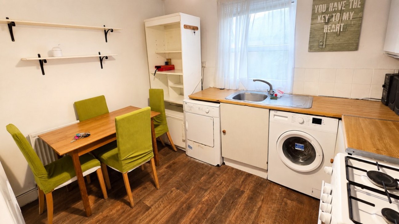 Ash Grove, Cricklewood
