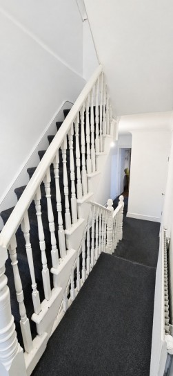 Ash Grove, Cricklewood