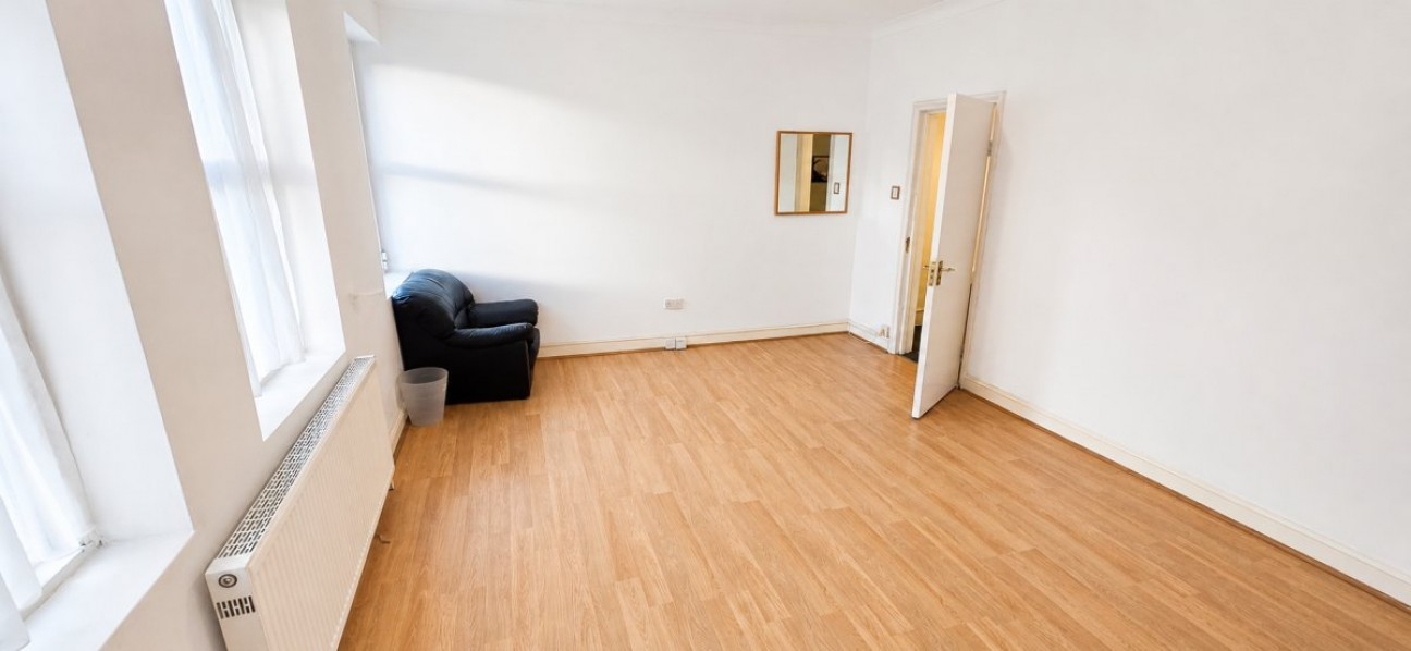 Ash Grove, Cricklewood