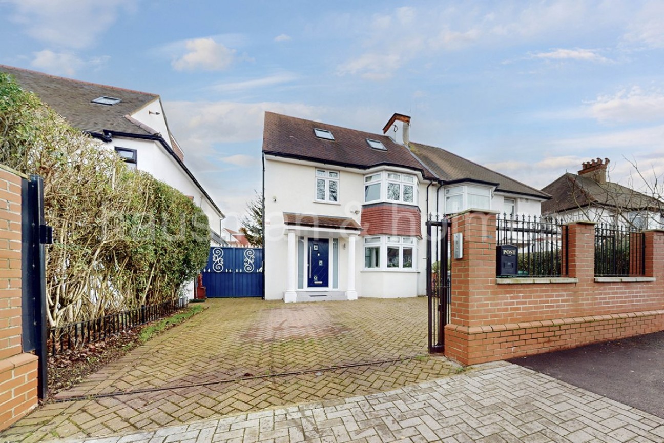 The Vale, Golders Green