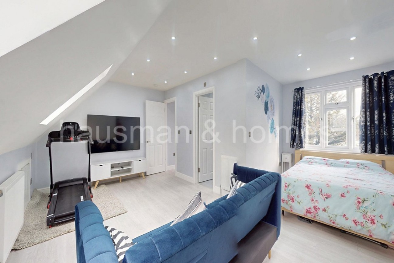 The Vale, Golders Green