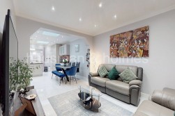 The Vale, Golders Green