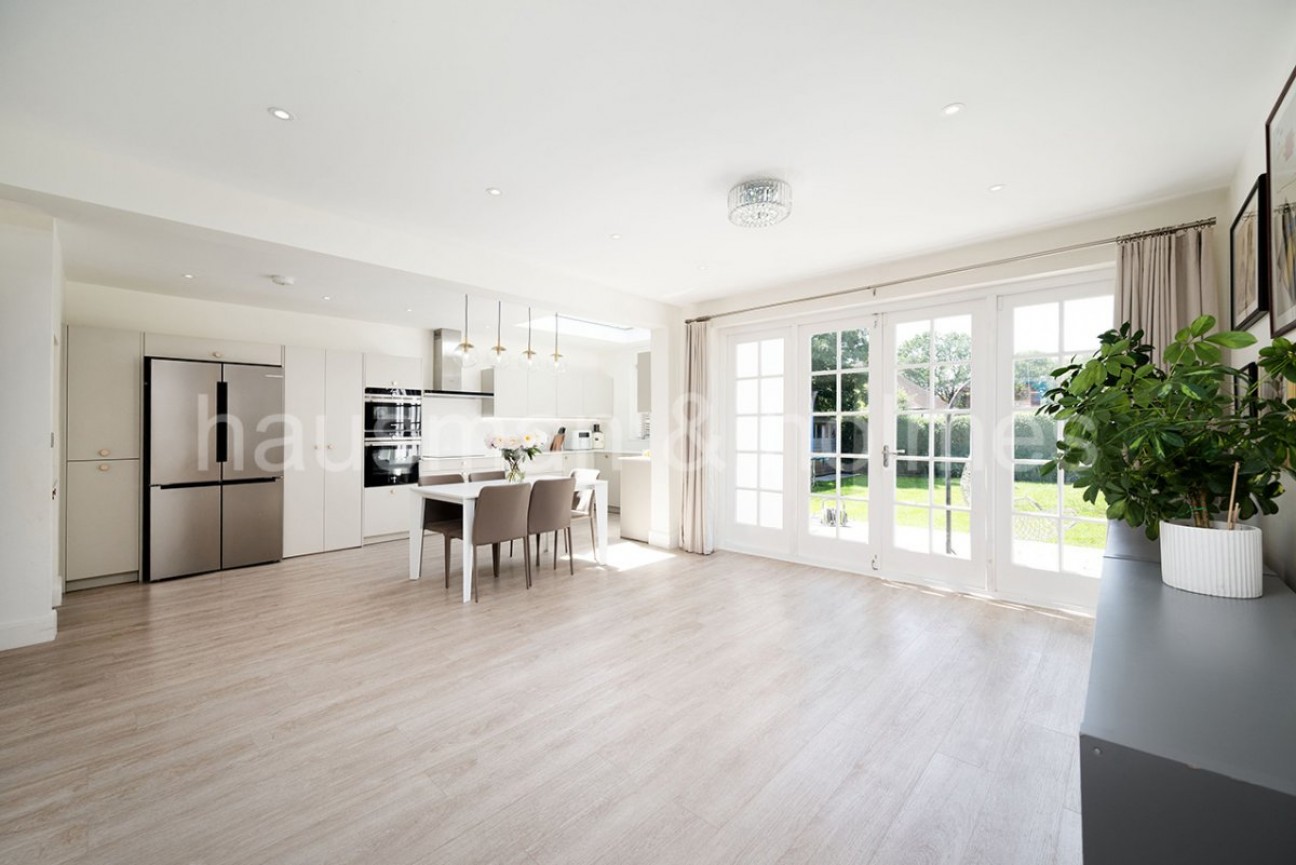 Ossulton Way, Hampstead Garden Suburb