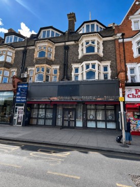 Golders Green Road, Golders Green
