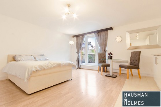 Peaberry Court, Hendon