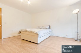 Peaberry Court, Hendon