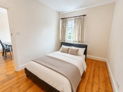 Woodstock Avenue, Golders Green