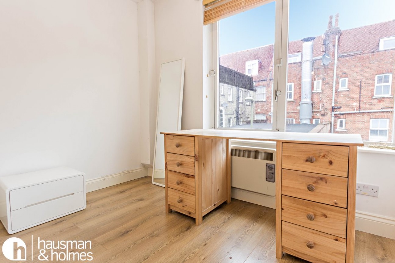 Accommodation Road, Golders Green