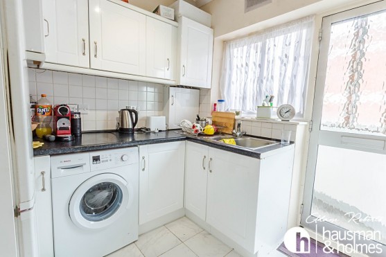 Orchard Court, Edgware