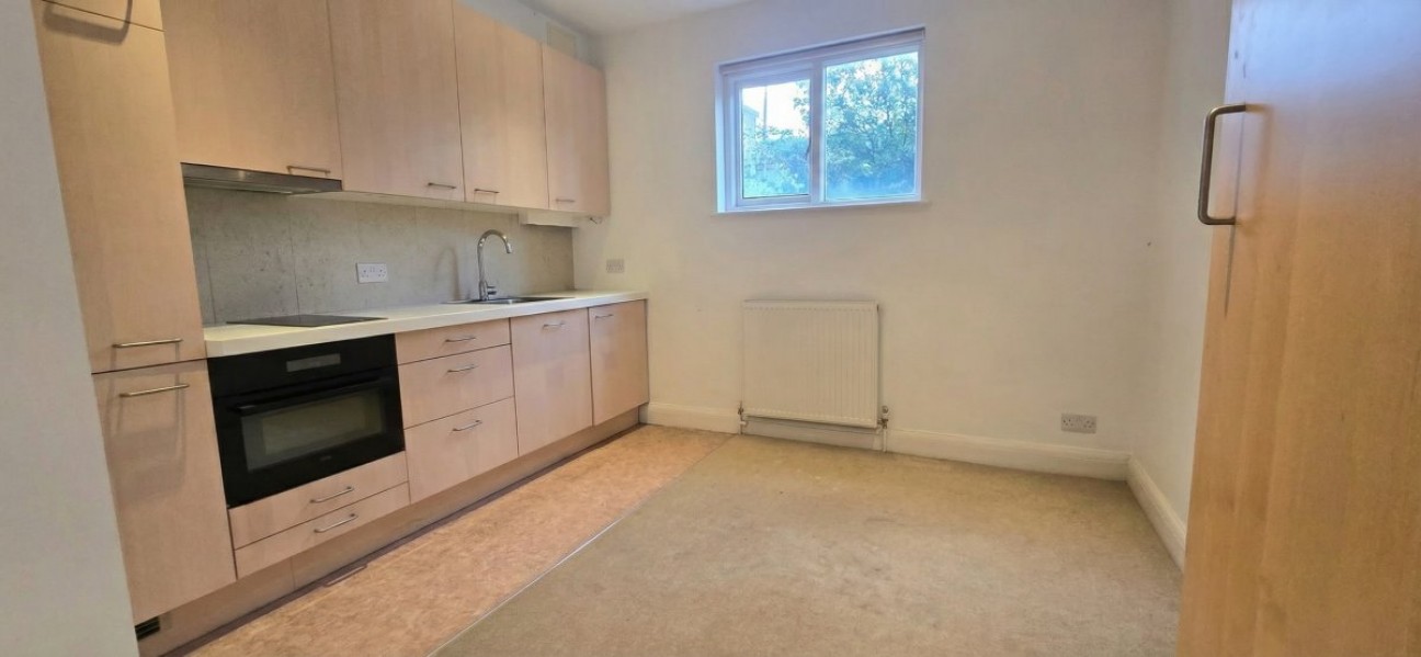 Golders Green Road, Golders Green