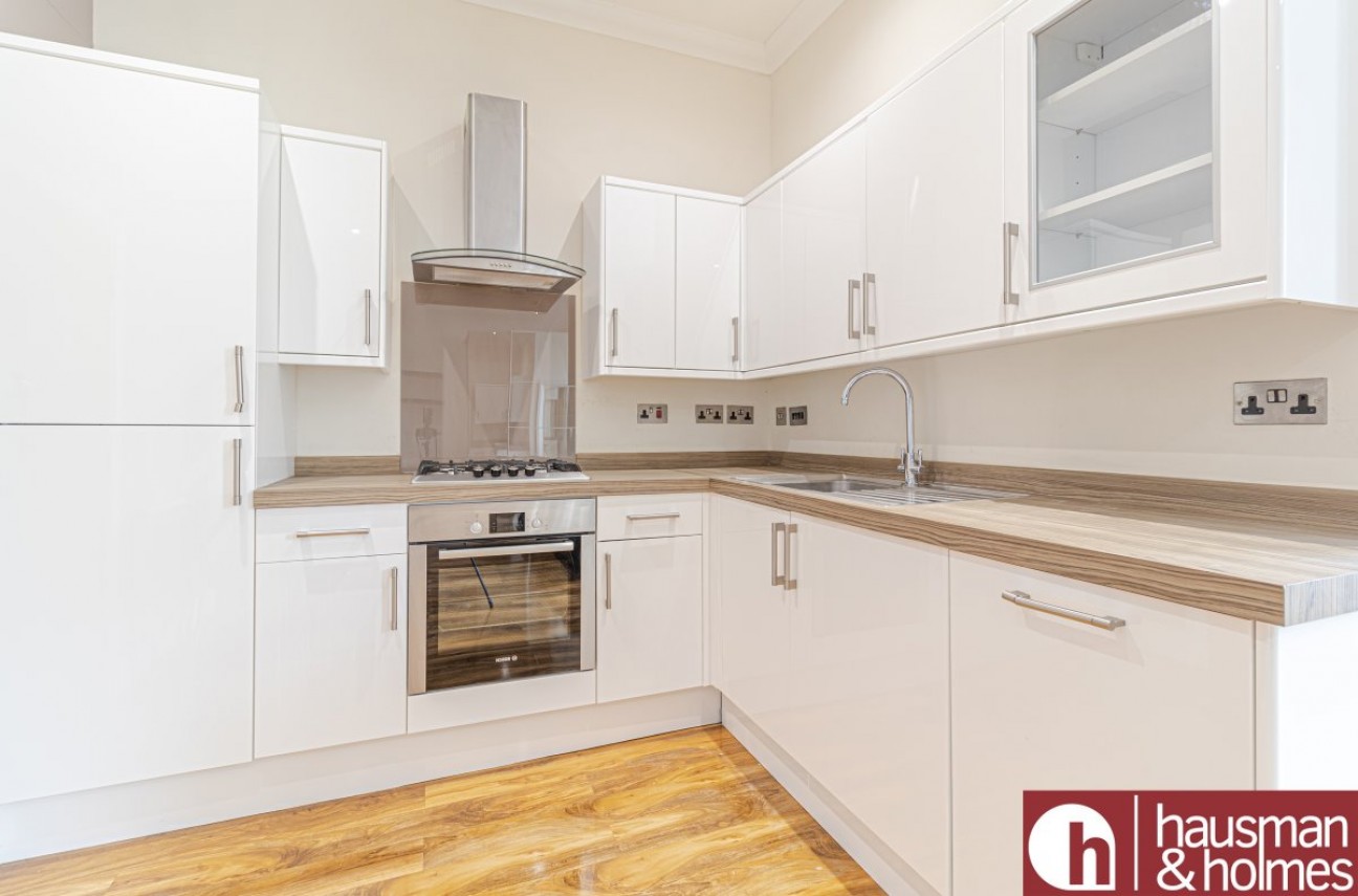 Temple Fortune Mansions, Finchley Road