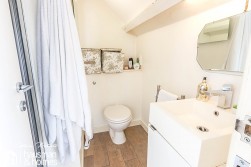 Accommodation Road, Golders Green