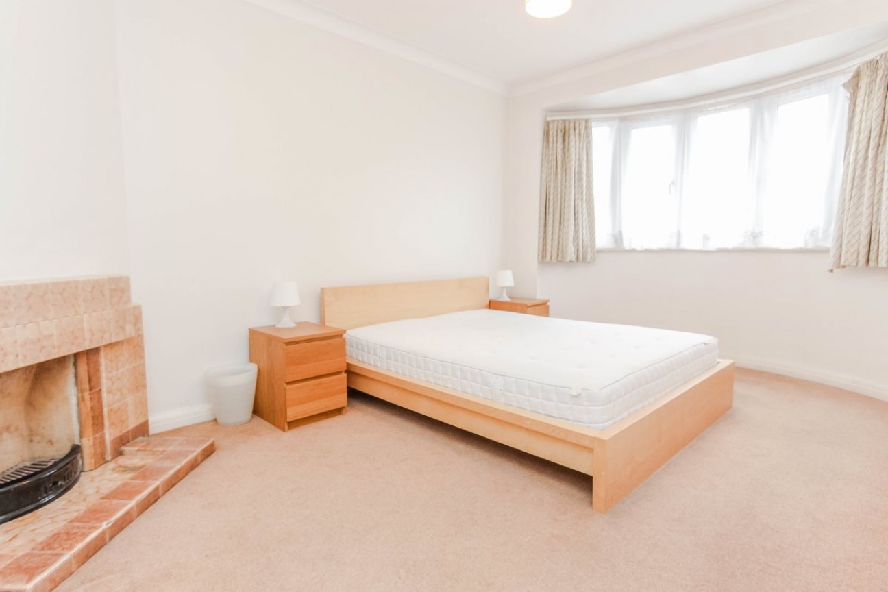 Highcroft Gardens, Golders Green