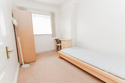 Highcroft Gardens, Golders Green