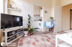 Finchley Road, Temple Fortune