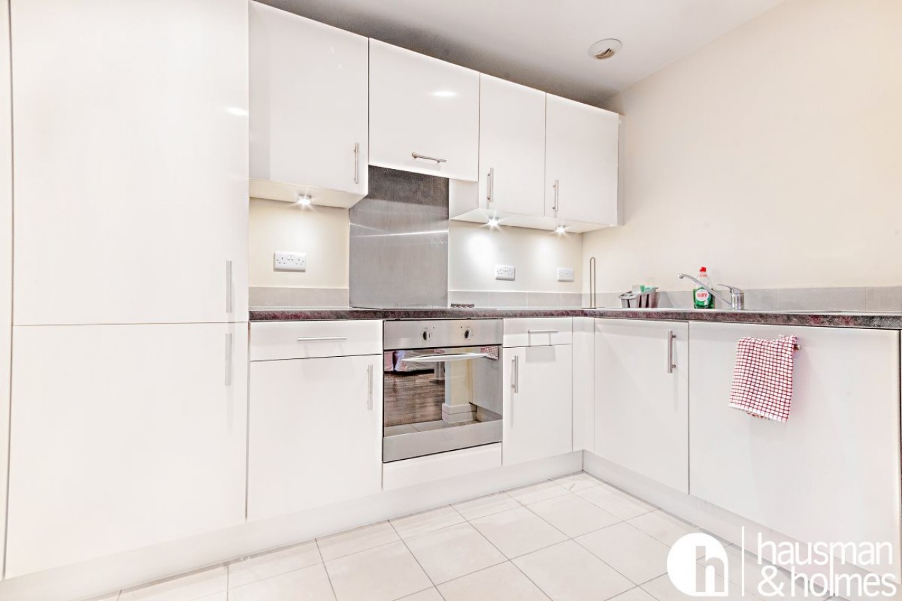 Peaberry Court, Hendon