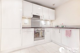 Peaberry Court, Hendon