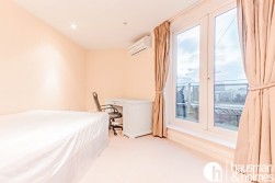 Peaberry Court, Hendon