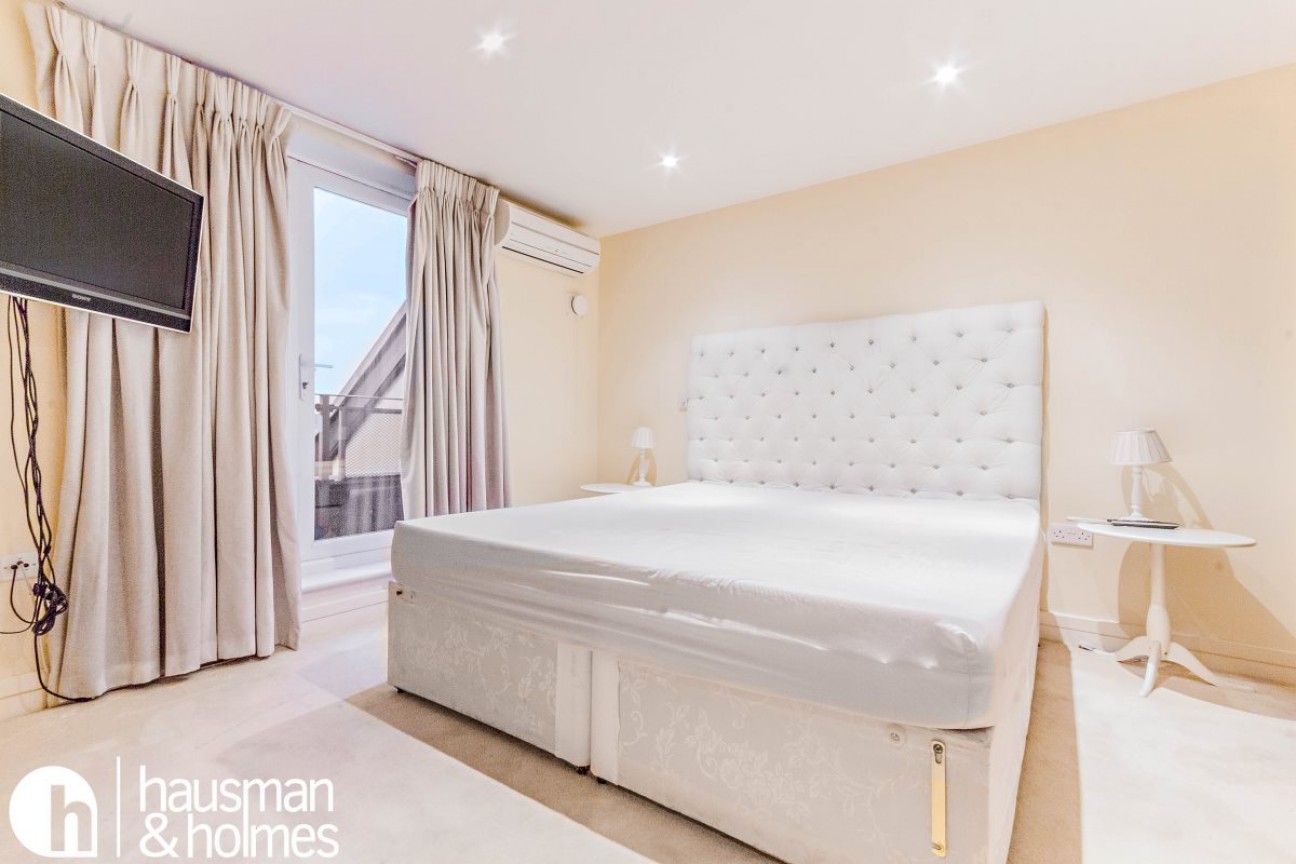 Peaberry Court, Hendon