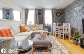 Golders Green Road, Golders Green