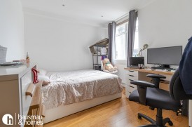 Golders Green Road, Golders Green