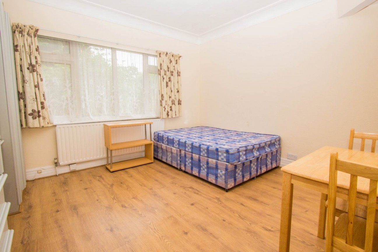 London, Golders Green