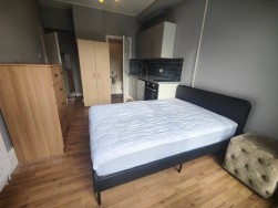 Leeside Crescent, Temple Fortune